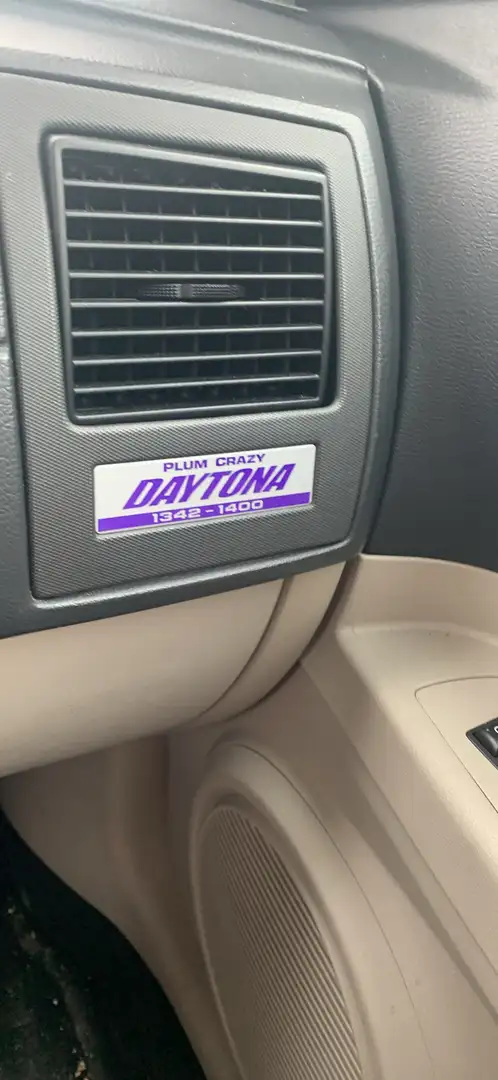 Dodge Charger daytona 5.7 hemi Lila - 2