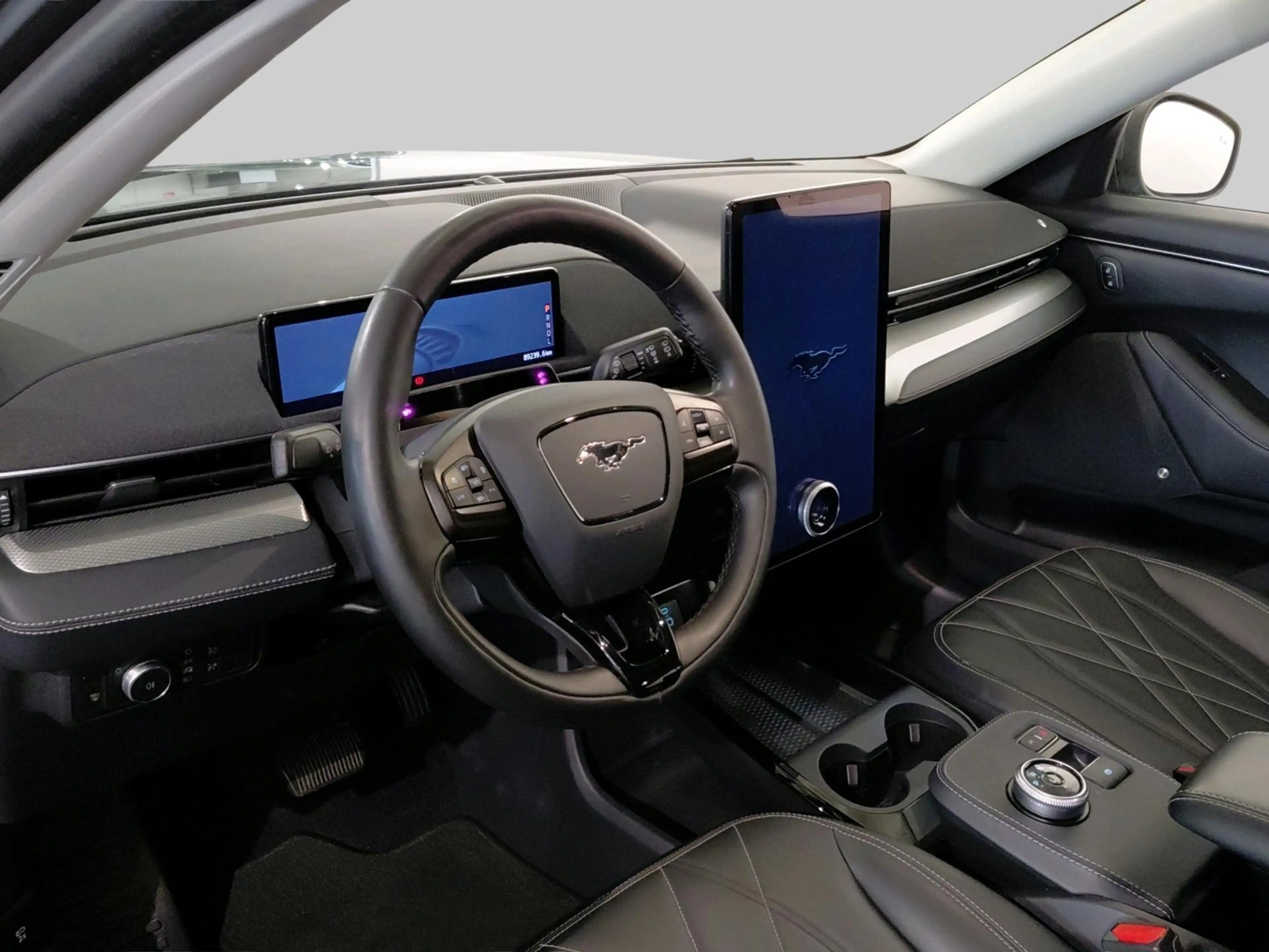Ford Mustang Mach-E RWD 75 kWh | SOH 96% 2021 | 89212 km | NAP✔️ — photo 4
