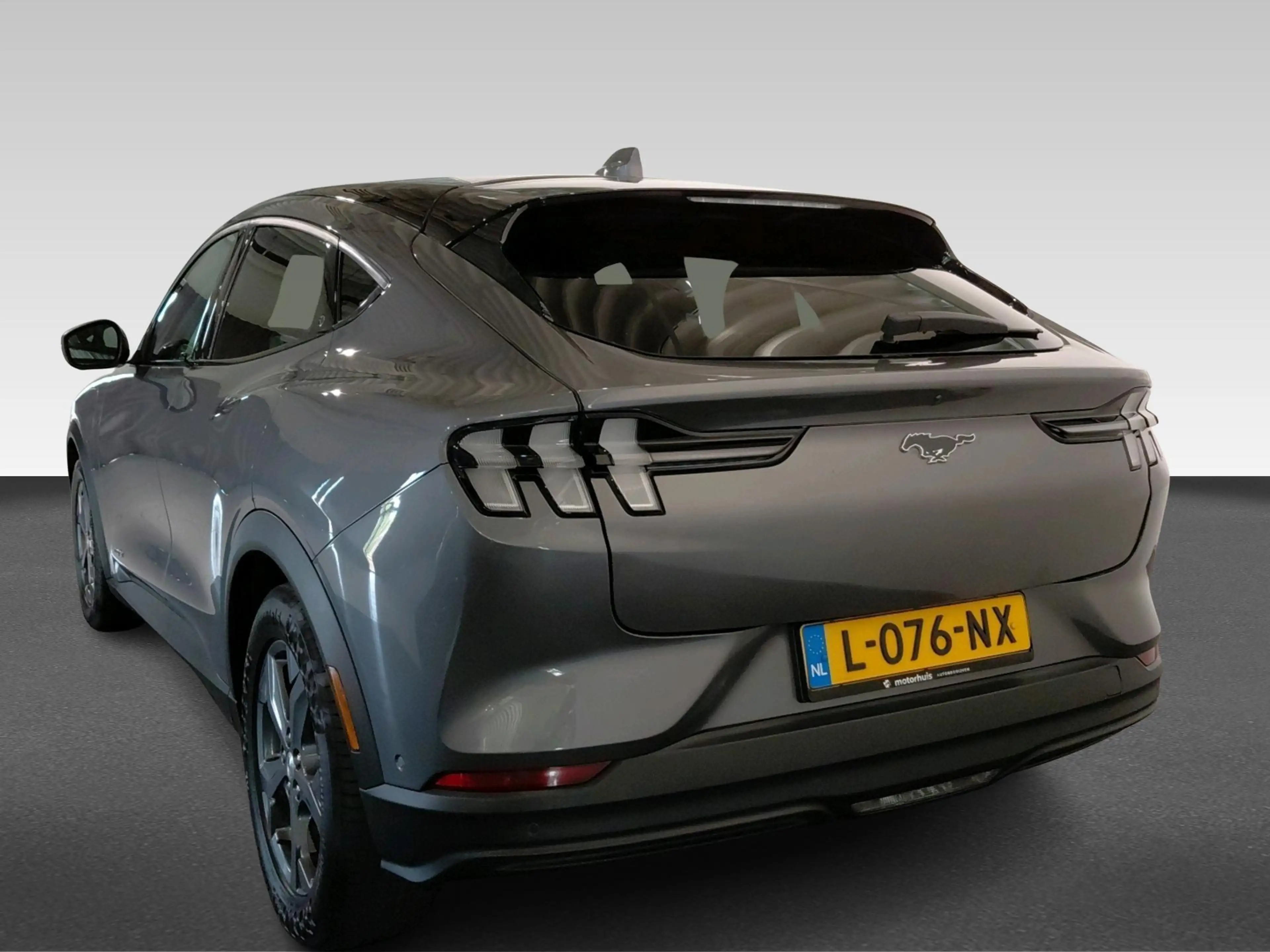 Ford Mustang Mach-E RWD 75 kWh | SOH 96% 2021 | 89212 km | NAP✔️ — photo 3