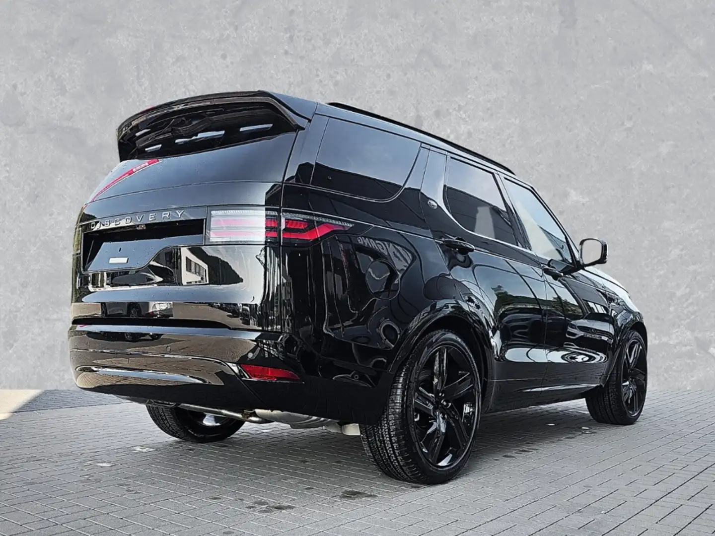 Land Rover Discovery D350 AWD Dynamic HSE Schwarz - 2