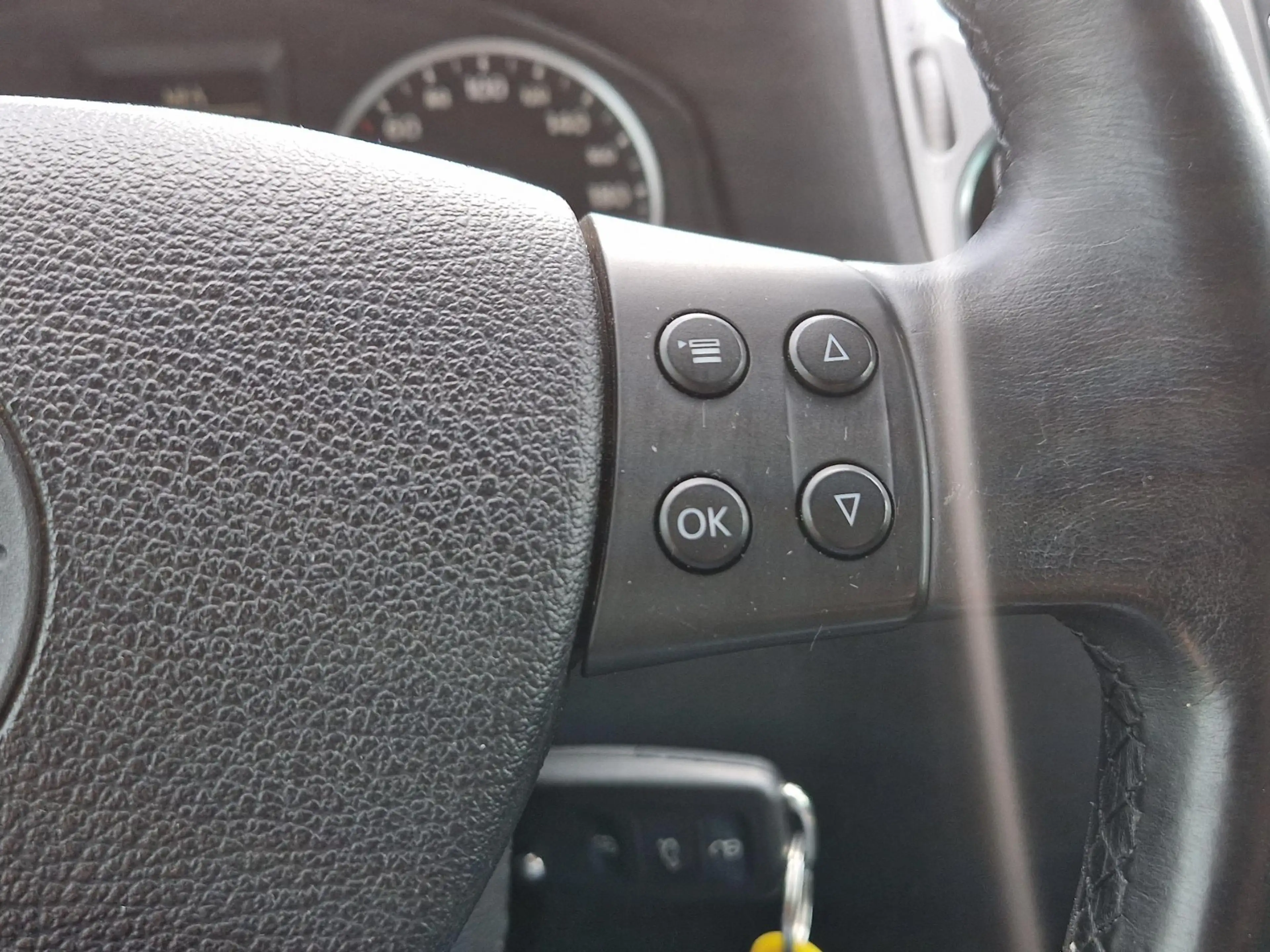 Volkswagen Tiguan 2.0 TSI Sport&Style 4Motion 2200 TREKGEWICHT! — photo 12