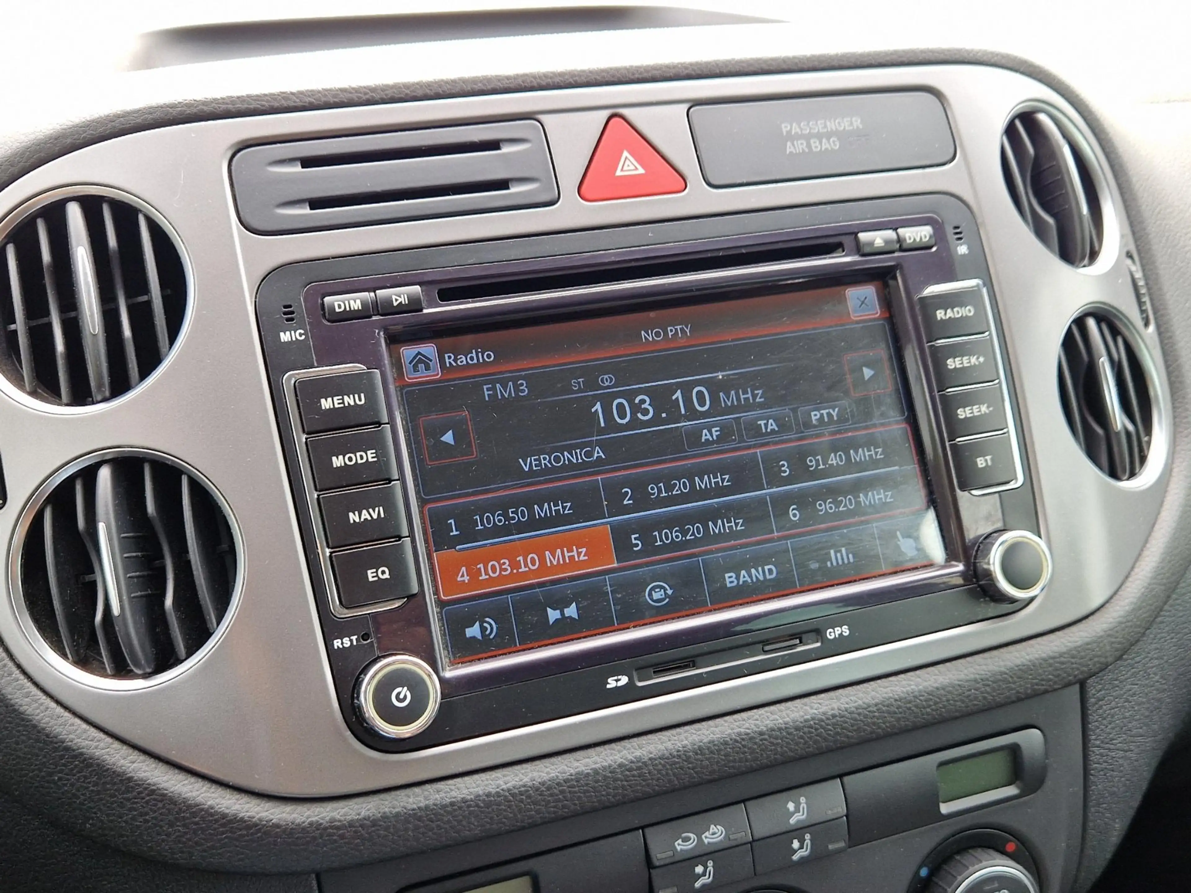 Volkswagen Tiguan 2.0 TSI Sport&Style 4Motion 2200 TREKGEWICHT! — photo 14