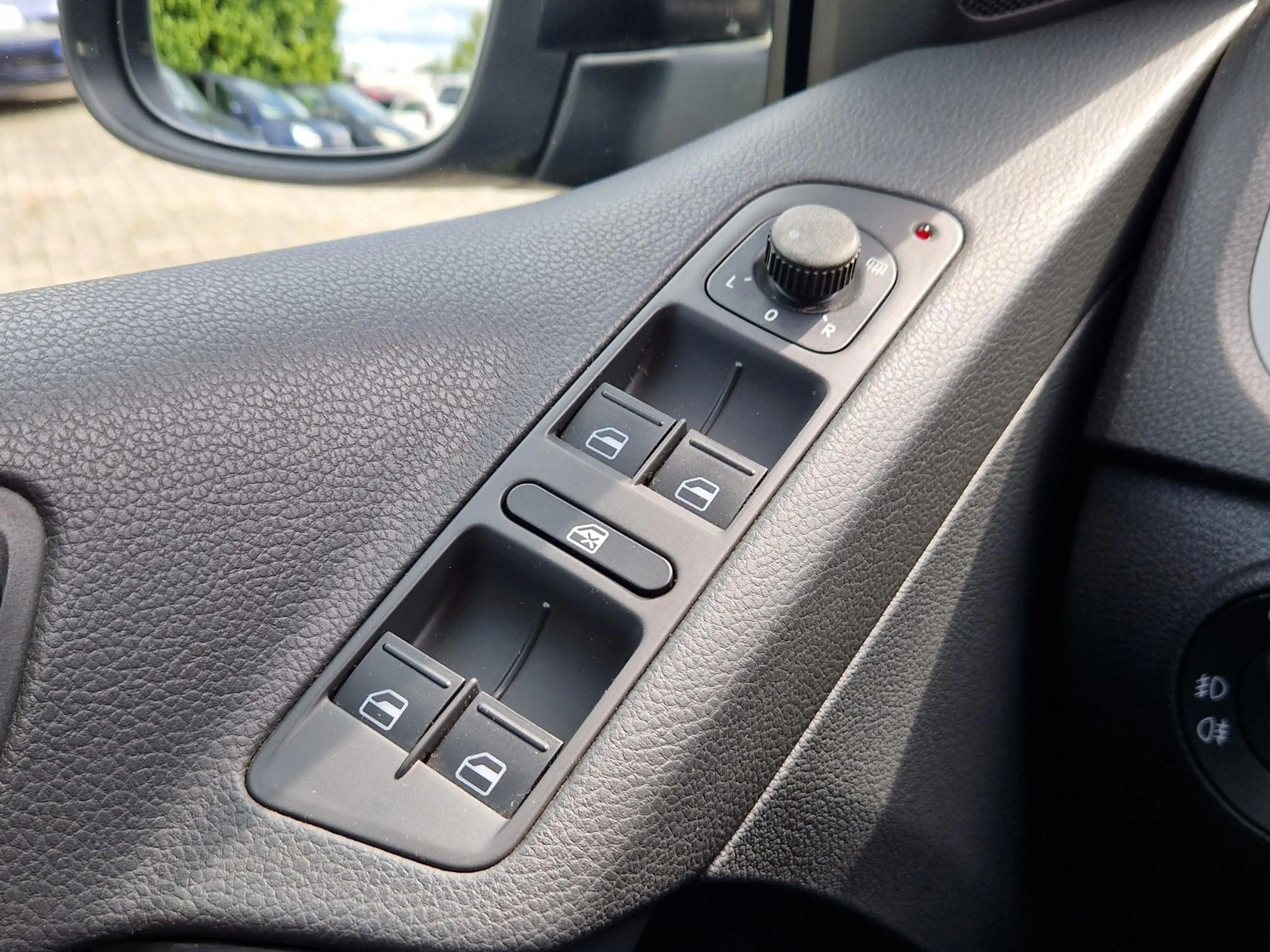 Volkswagen Tiguan 2.0 TSI Sport&Style 4Motion 2200 TREKGEWICHT! — photo 13