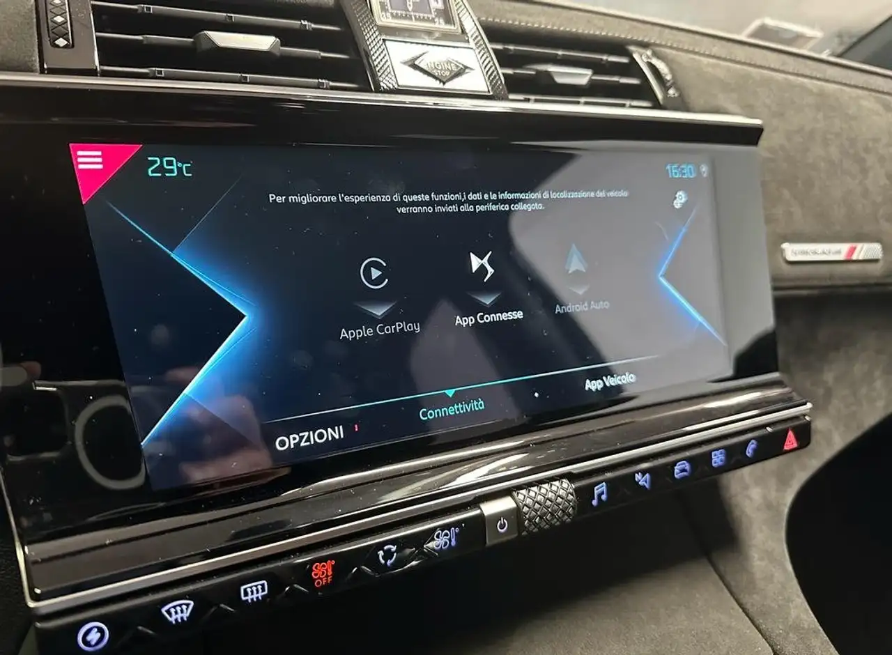 DS Automobiles DS 7 DS7 1.6 e-tense phev Performance Line 225cv auto 14