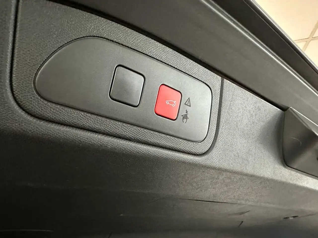 DS Automobiles DS 7 DS7 1.6 e-tense phev Performance Line 225cv auto 17