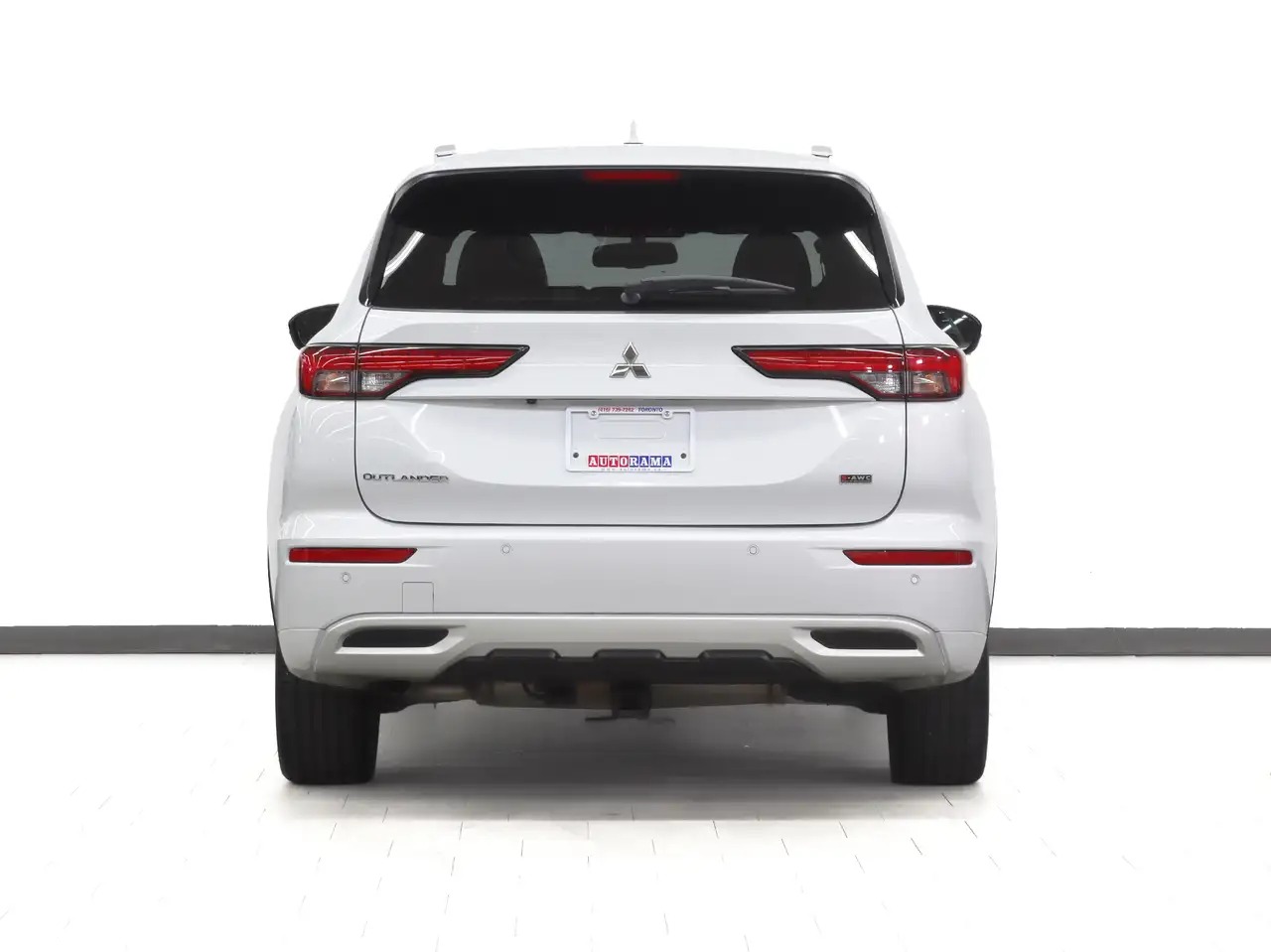 Mitsubishi Outlander снимка Mitsubishi Outlander