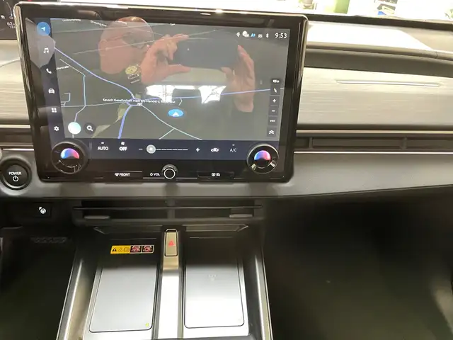 Toyota C-HR C-HR+  BEV 2  4x4 Lounge ECV Ansicht 7