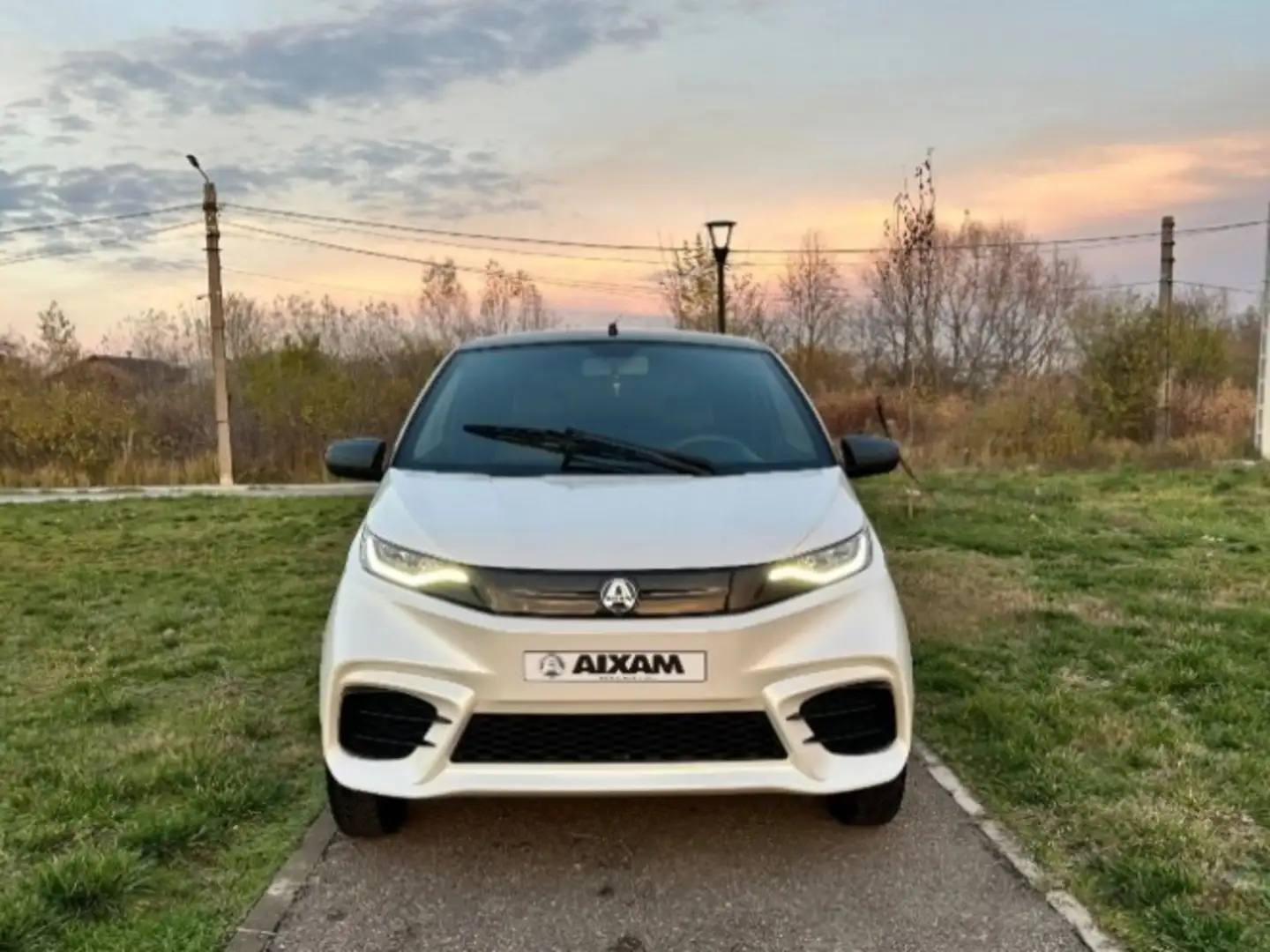 Aixam Coupe Weiß - 2