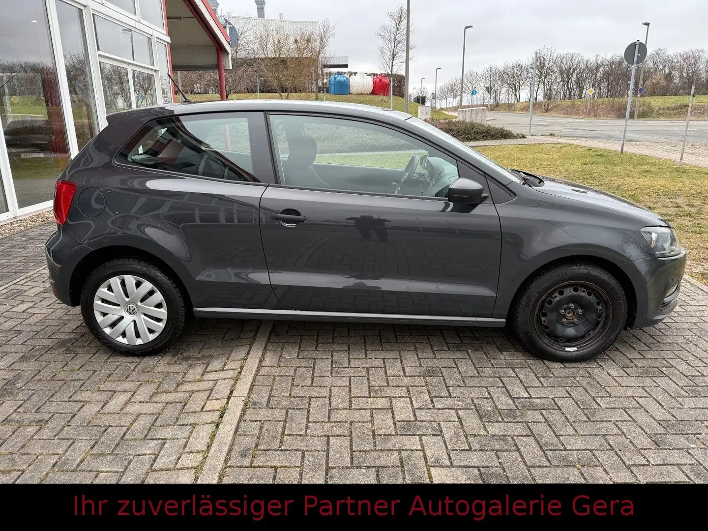 Volkswagen Polo V 1.4 TDI 2.Hand Klima Sitzheizung el.FH ZV Grijs - 2