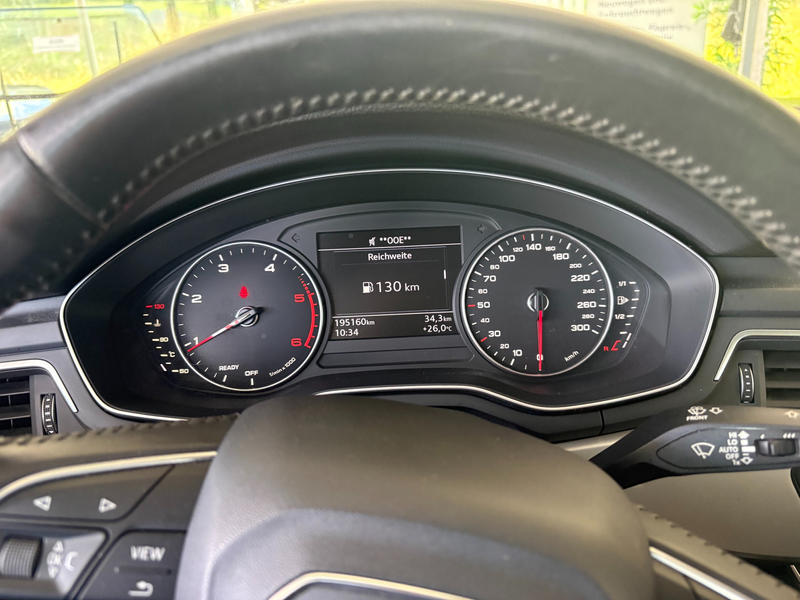 Audi A4 basis ultra — photo 5