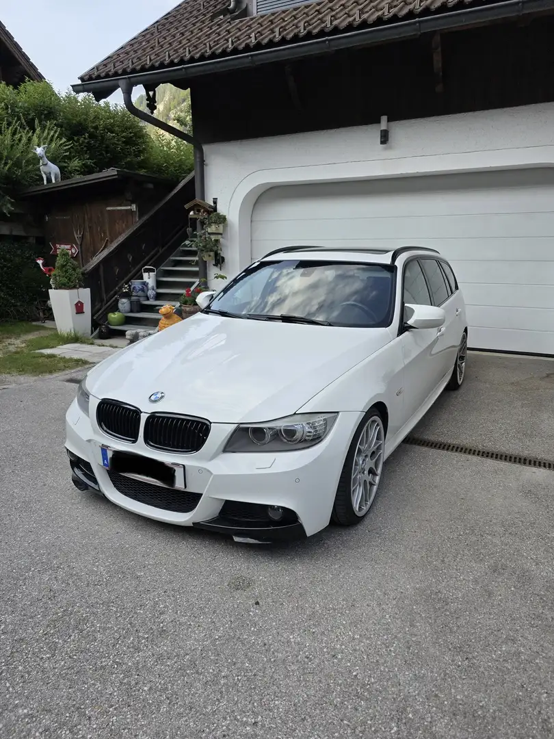 BMW 318 318d Touring LCI M-Paket - 1