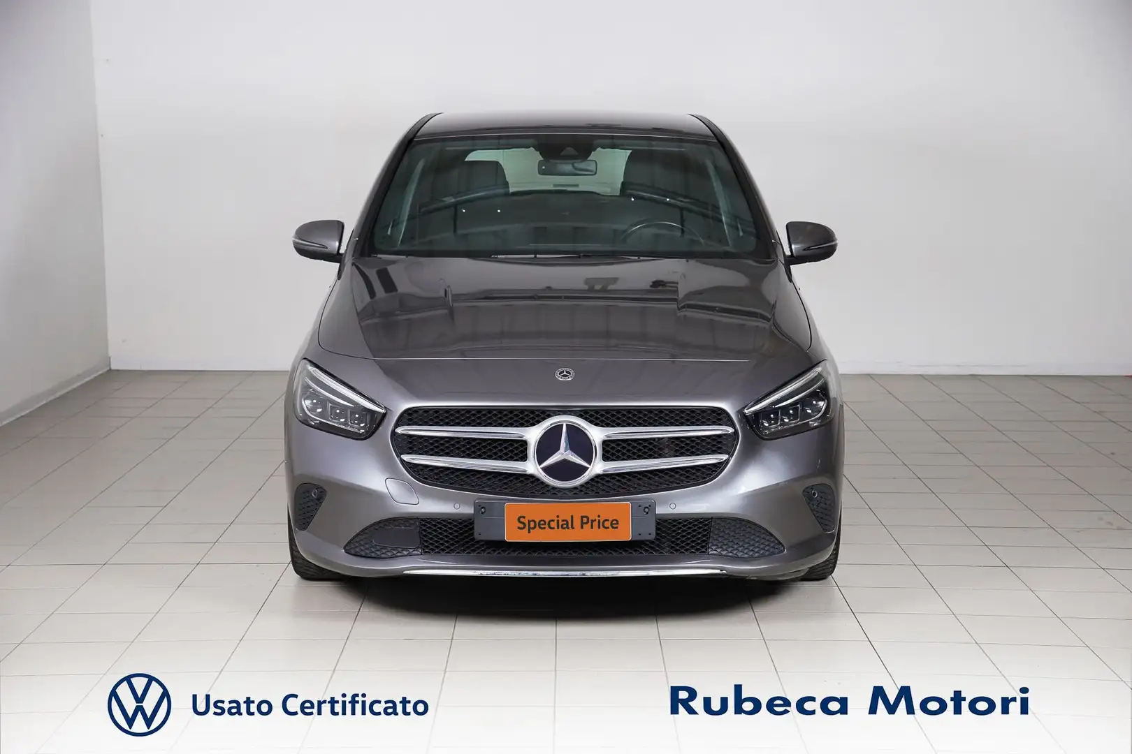 Mercedes-Benz B 220 2.0 B 220 Automatic 4Matic Premium 190CV Gri - 2