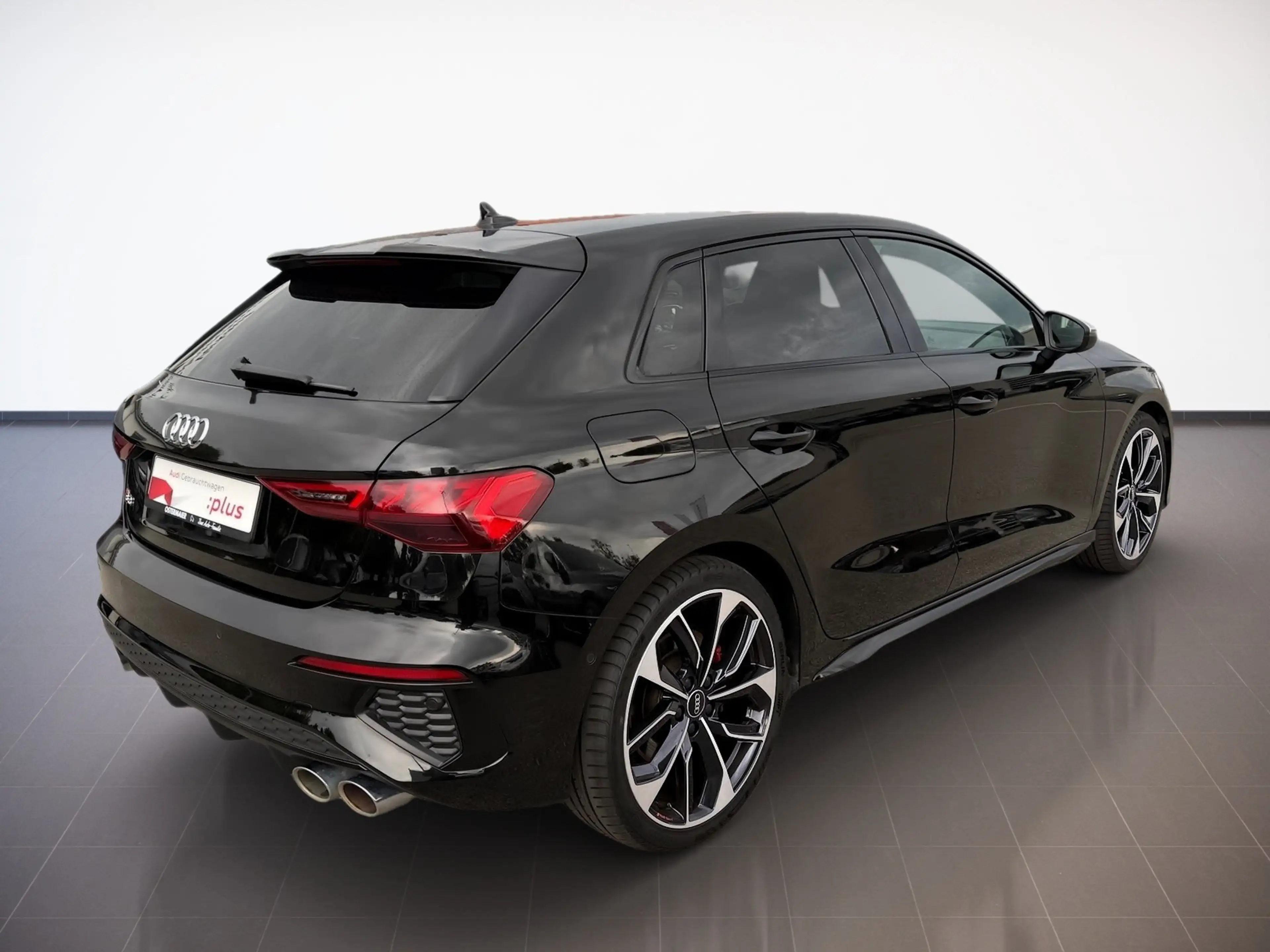 Audi S3 Sportback 2.0TFSI 310PS QUATTRO MATRIX.SHZG.2xPDC — photo 4