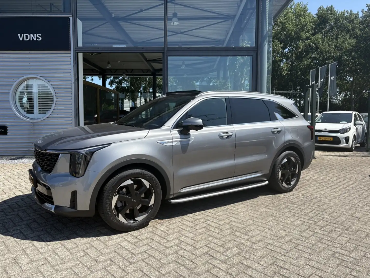 Kia Sorento 1.6 T-GDi PHEV ExecutiveLine 7ZITS NIEUW MODEL!! S Grijs - 2
