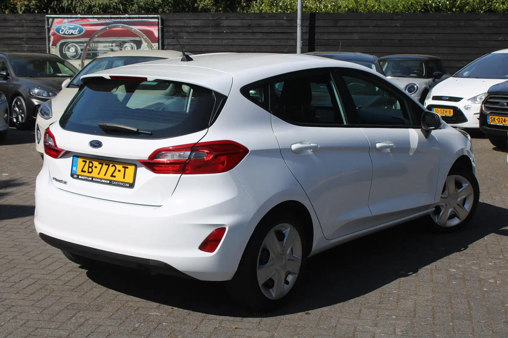 Ford Fiesta 1.1 70pk 5dr Trend, Cruise Control, Navigation Pac Wit - 2