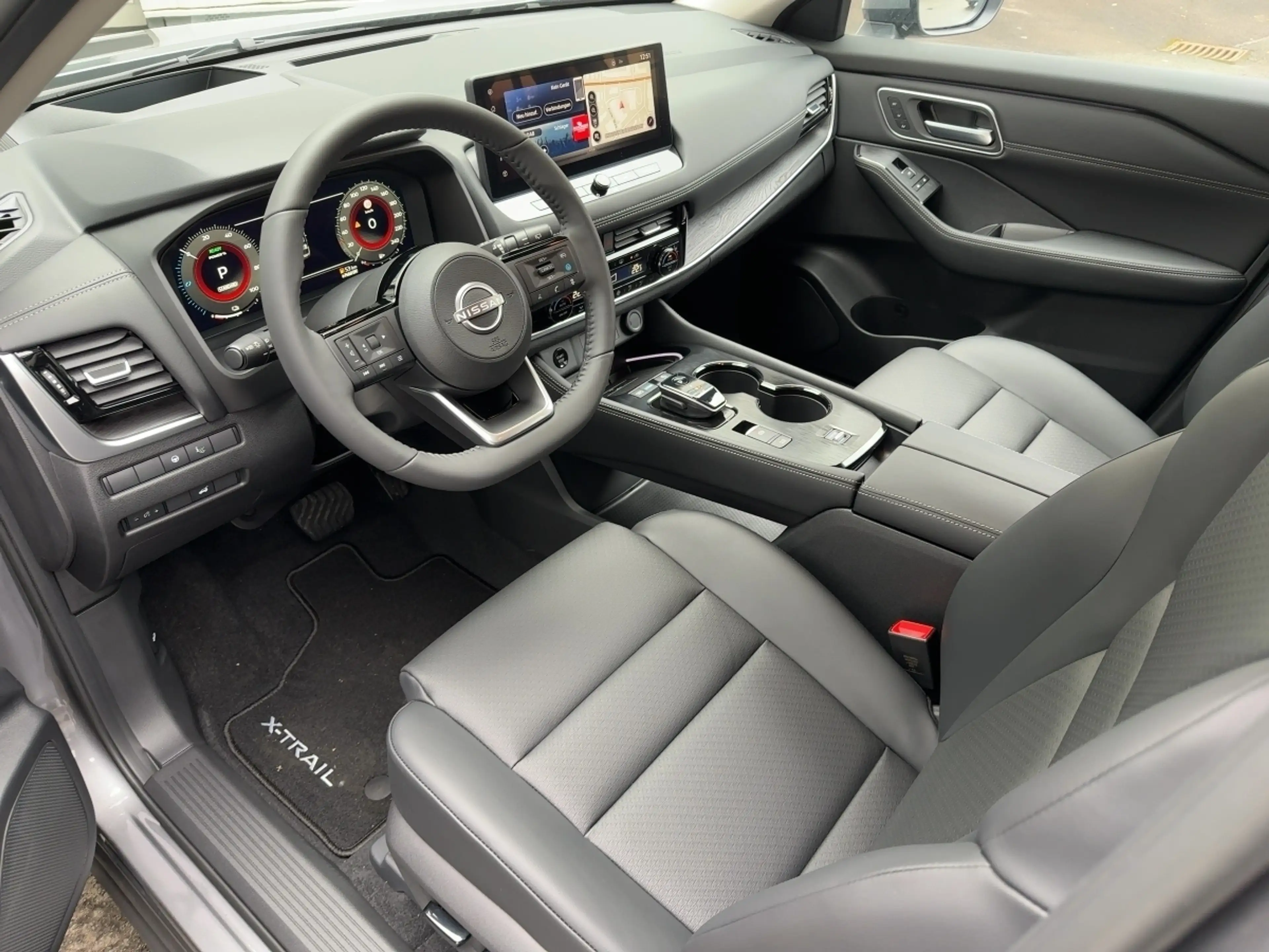Nissan X-Trail 1.5 VC-T e-Power Tekna 204PS LED/HUD — photo 13