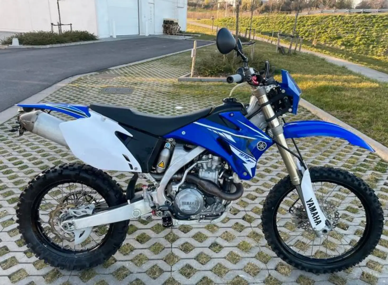 Yamaha WR 450 Yamaha WRF 450 - 1