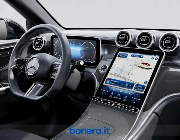 Mercedes-Benz GLC view 6