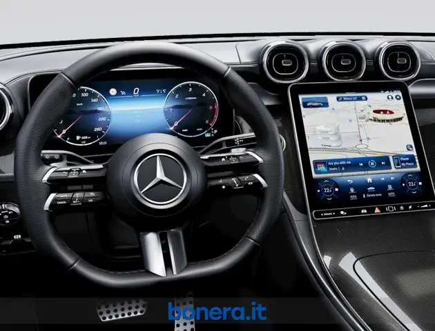 Mercedes-Benz GLC view 5