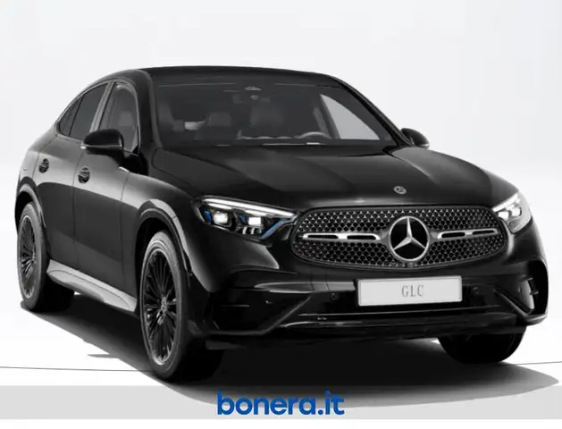 Mercedes-Benz GLC view 2
