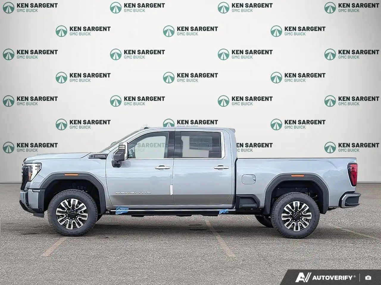 GMC Sierra 3500HD photo GMC Sierra 3500HD