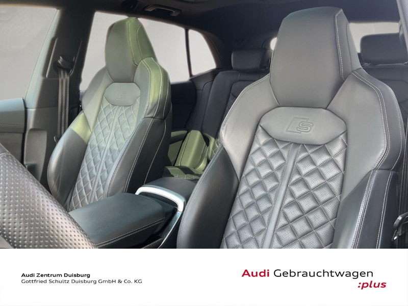 Audi SQ8 4.0 TFSI quattro competition plus — photo 8