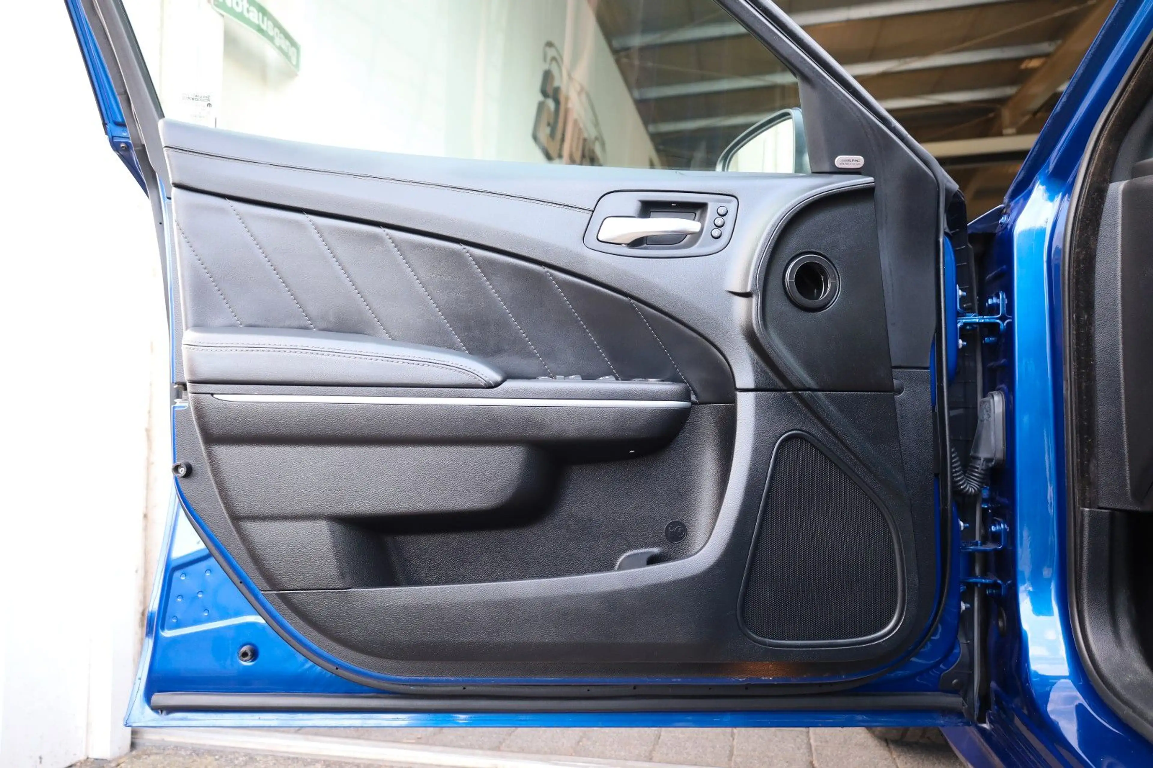 Dodge Charger 5.7 R/T/Alpine/PerfPages/KAMERA/SHZ/R20 — photo 10