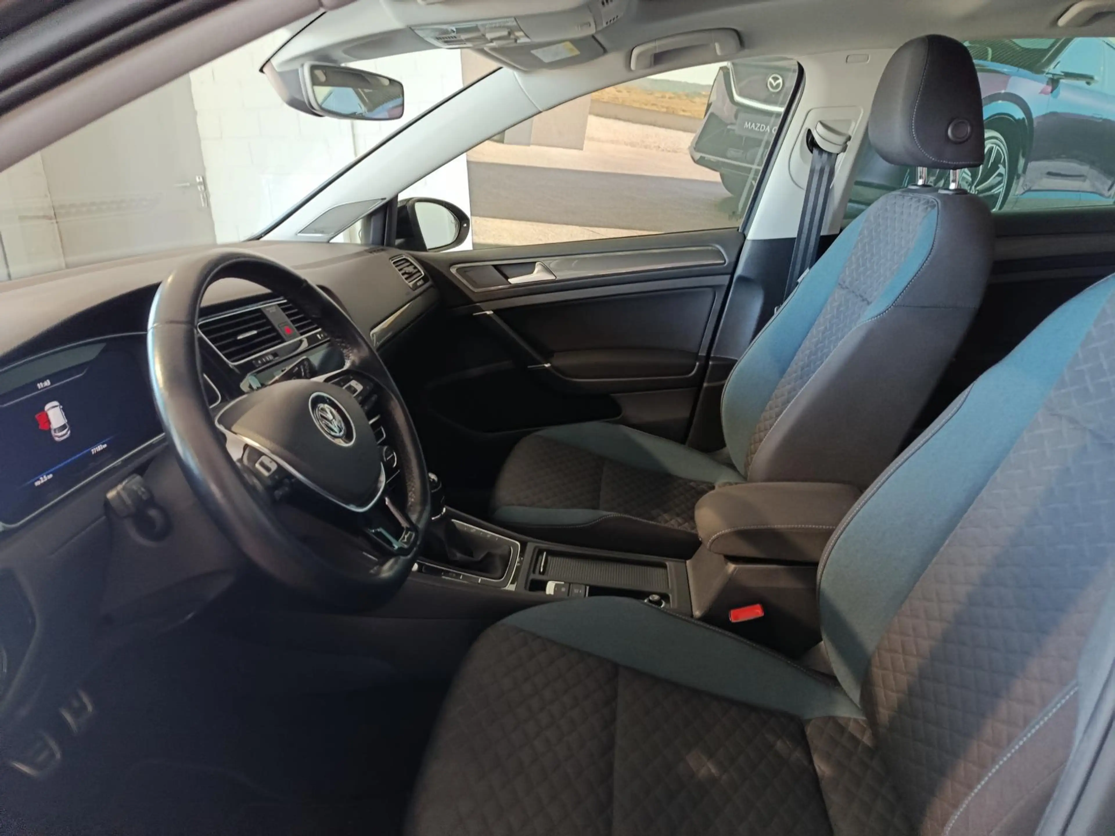 Volkswagen Golf VII 1.0 TSI Lim. IQ.DRIVE Start-Stopp — photo 9