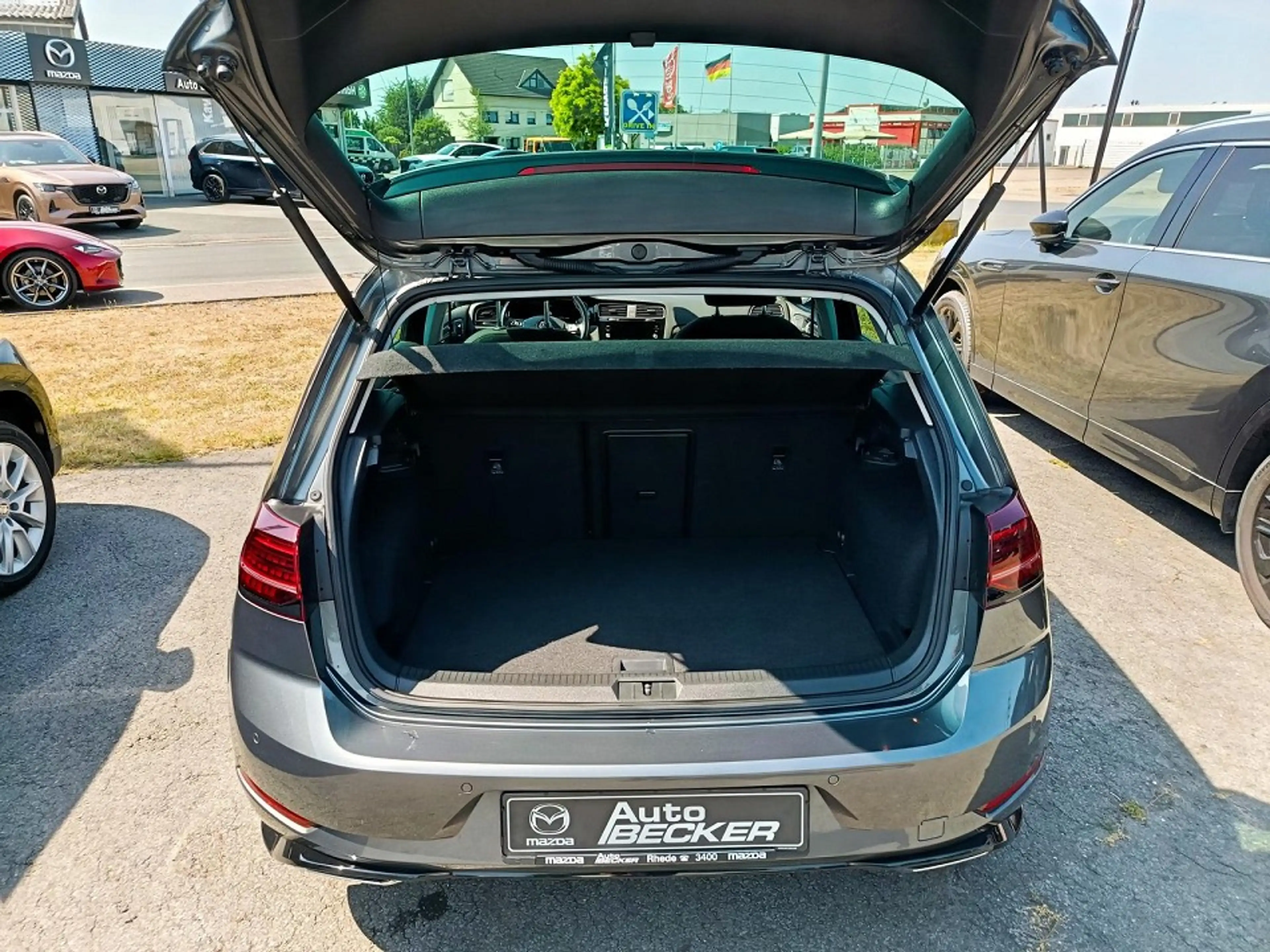 Volkswagen Golf VII 1.0 TSI Lim. IQ.DRIVE Start-Stopp — photo 6