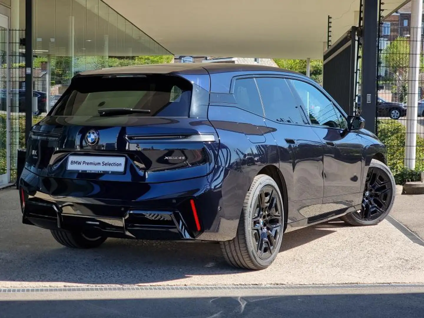 BMW iX 45 Facelift Zwart - 2