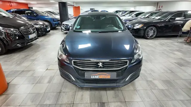 Peugeot 508 view 2