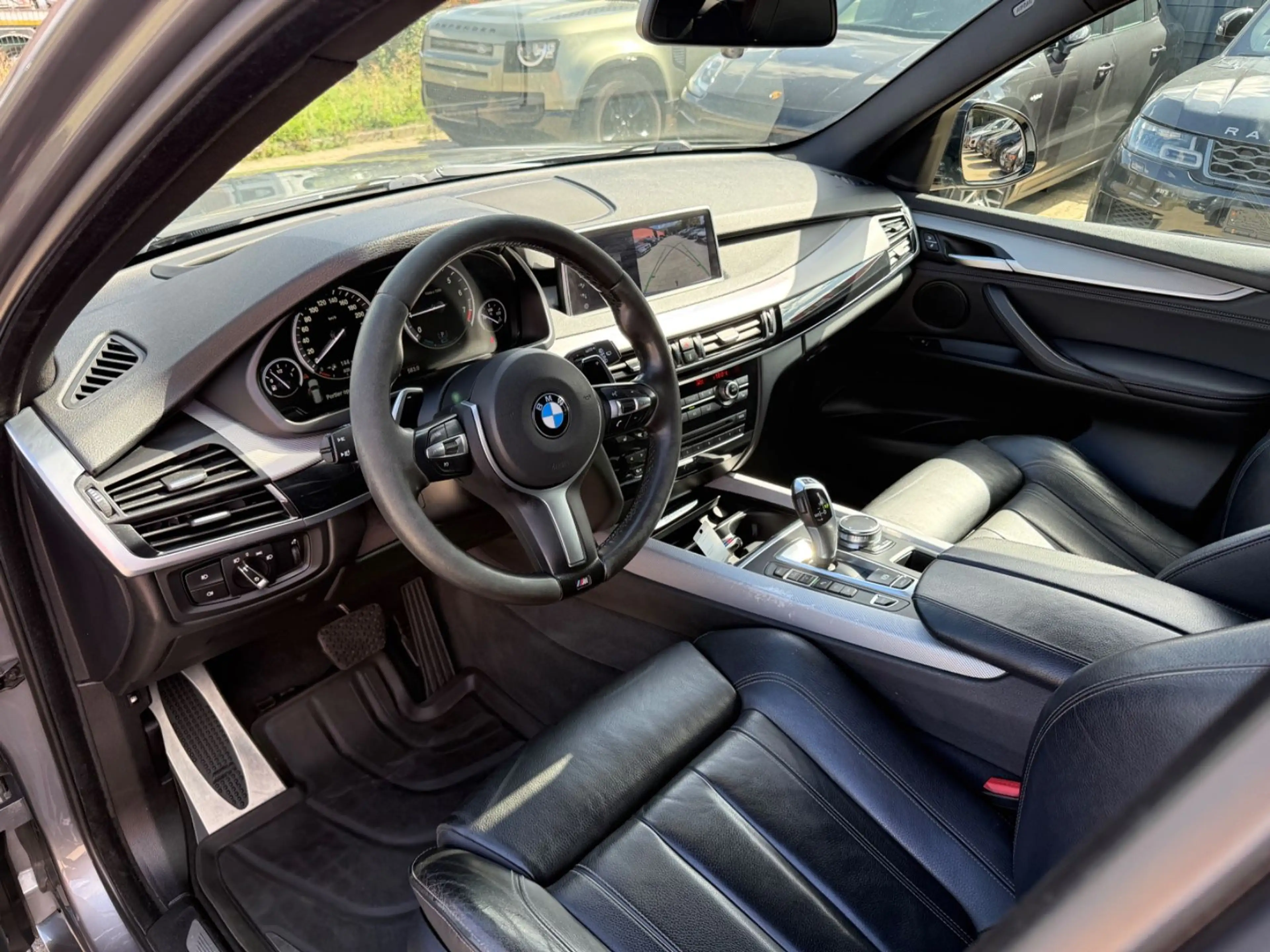 BMW X5 xDrive 40e M Sport/HUD/Memory/AHK/360 — photo 10