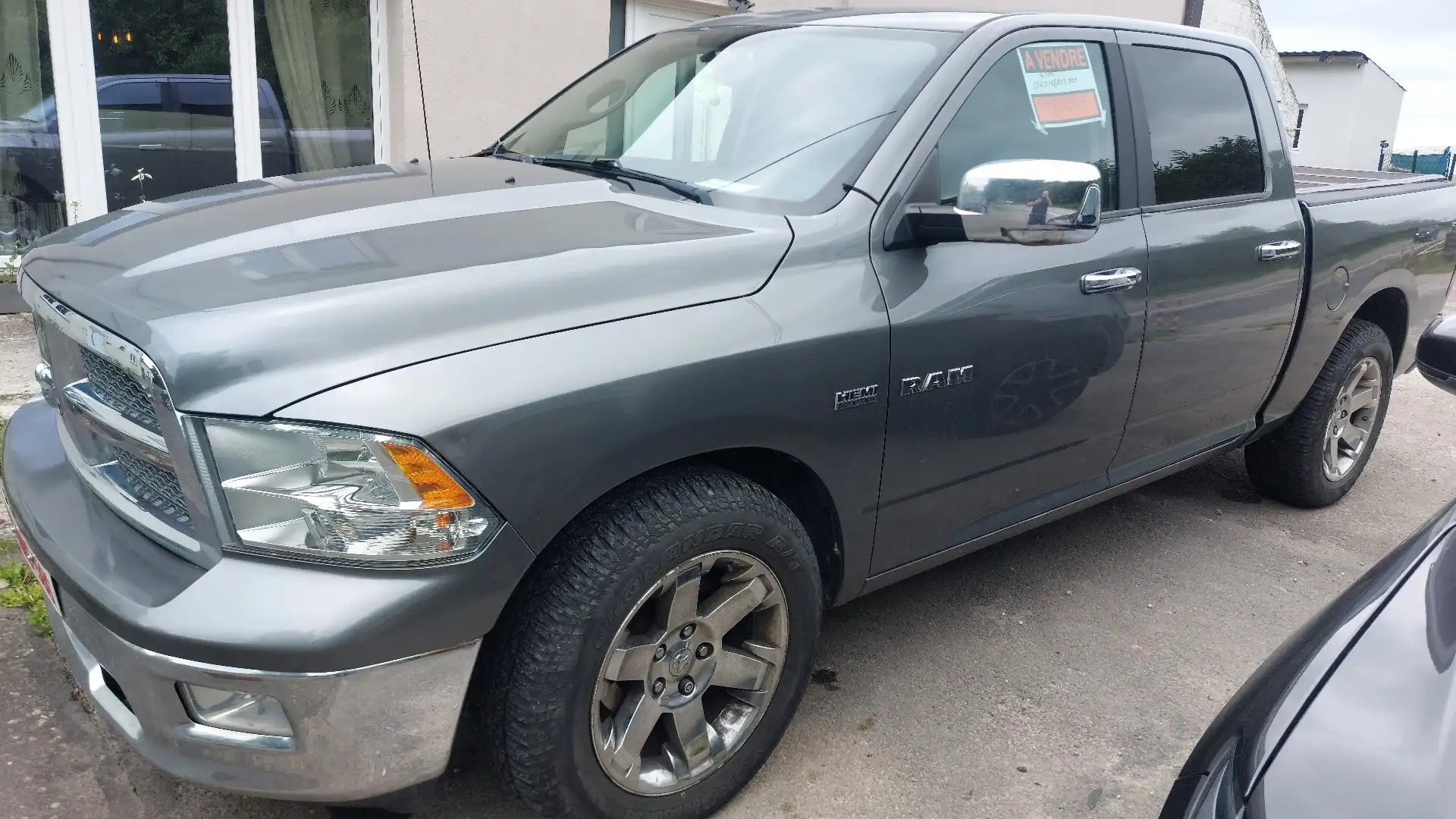 Dodge RAM - 1