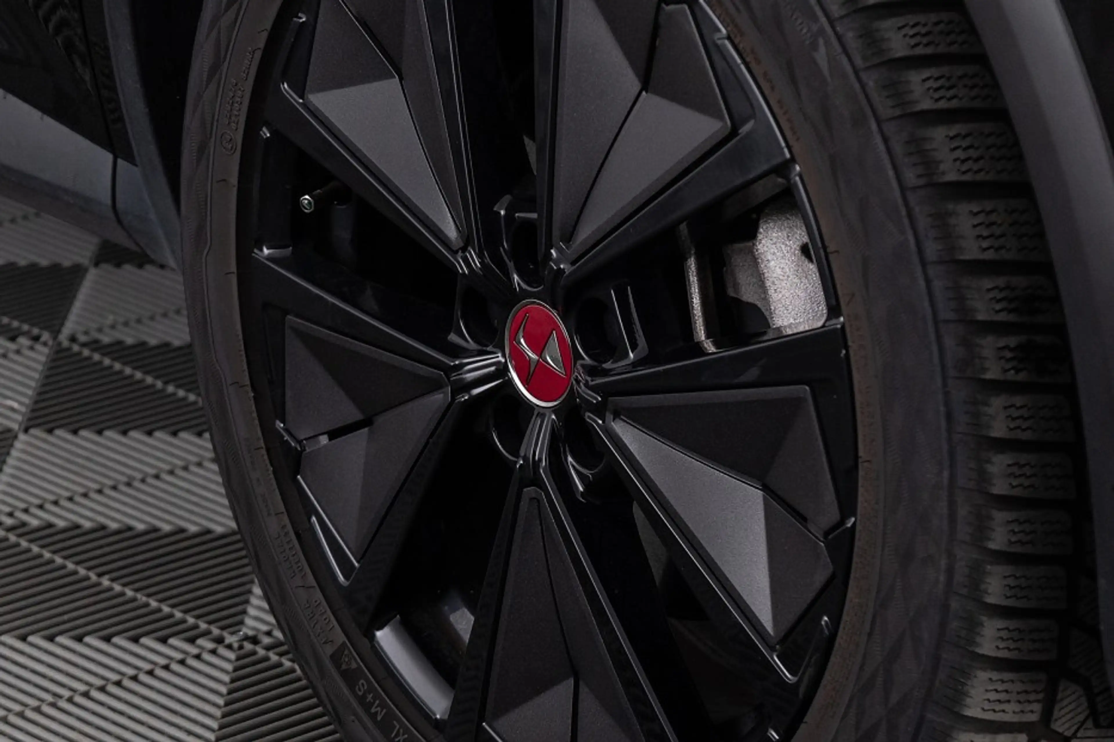 DS Automobiles DS 7 E-Tense 225 Performance Line | Full LED | ECC | Ha — photo 40