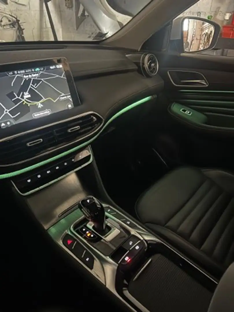 MG EHS Luxury Blanc - 2