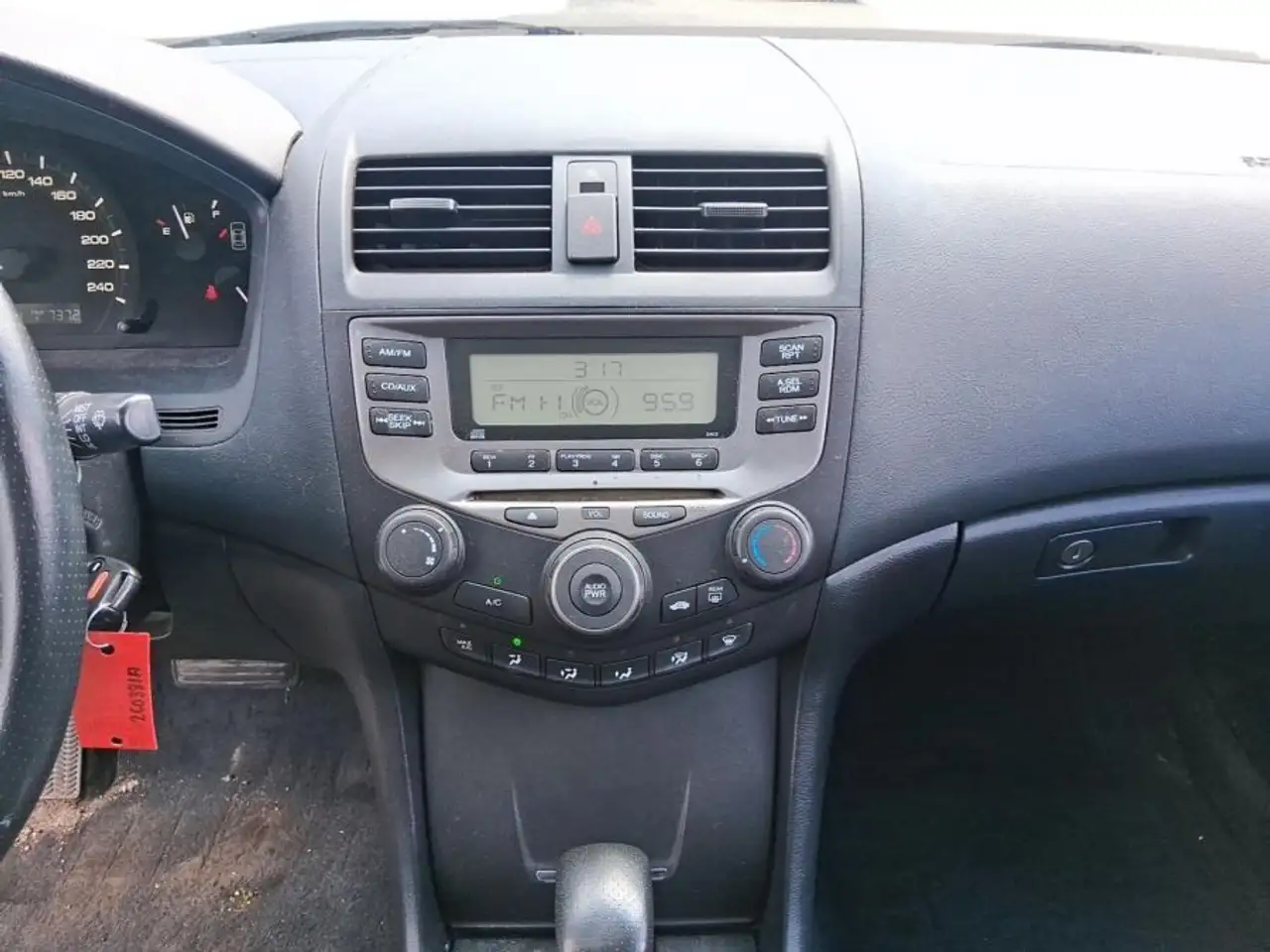 Honda Accord снимка Honda Accord