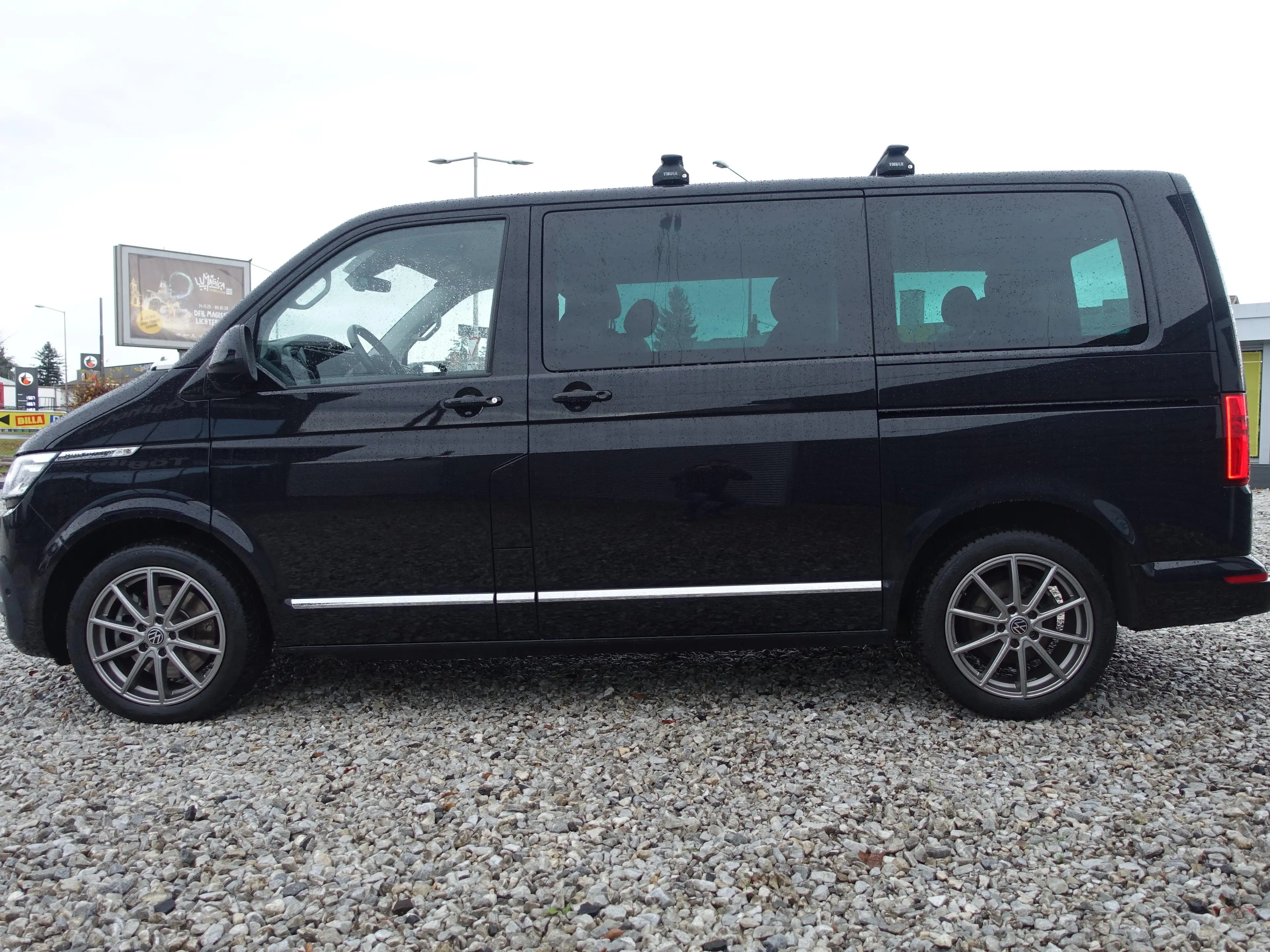 Volkswagen T6.1 Multivan Highline 4MOTION-ACC-DCC-Standhei.,Garantie 2028! — photo 6