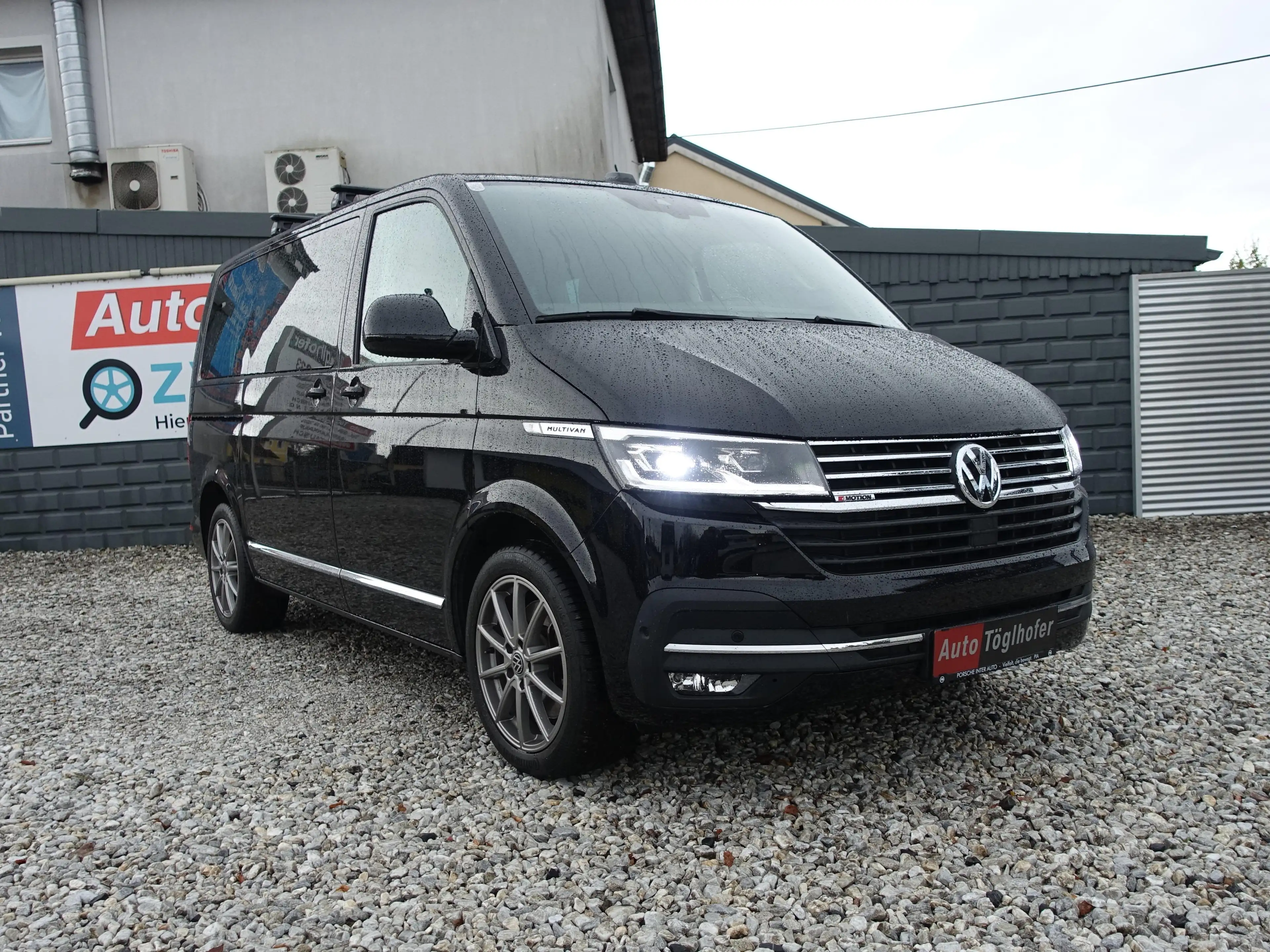 Volkswagen T6.1 Multivan Highline 4MOTION-ACC-DCC-Standhei.,Garantie 2028!