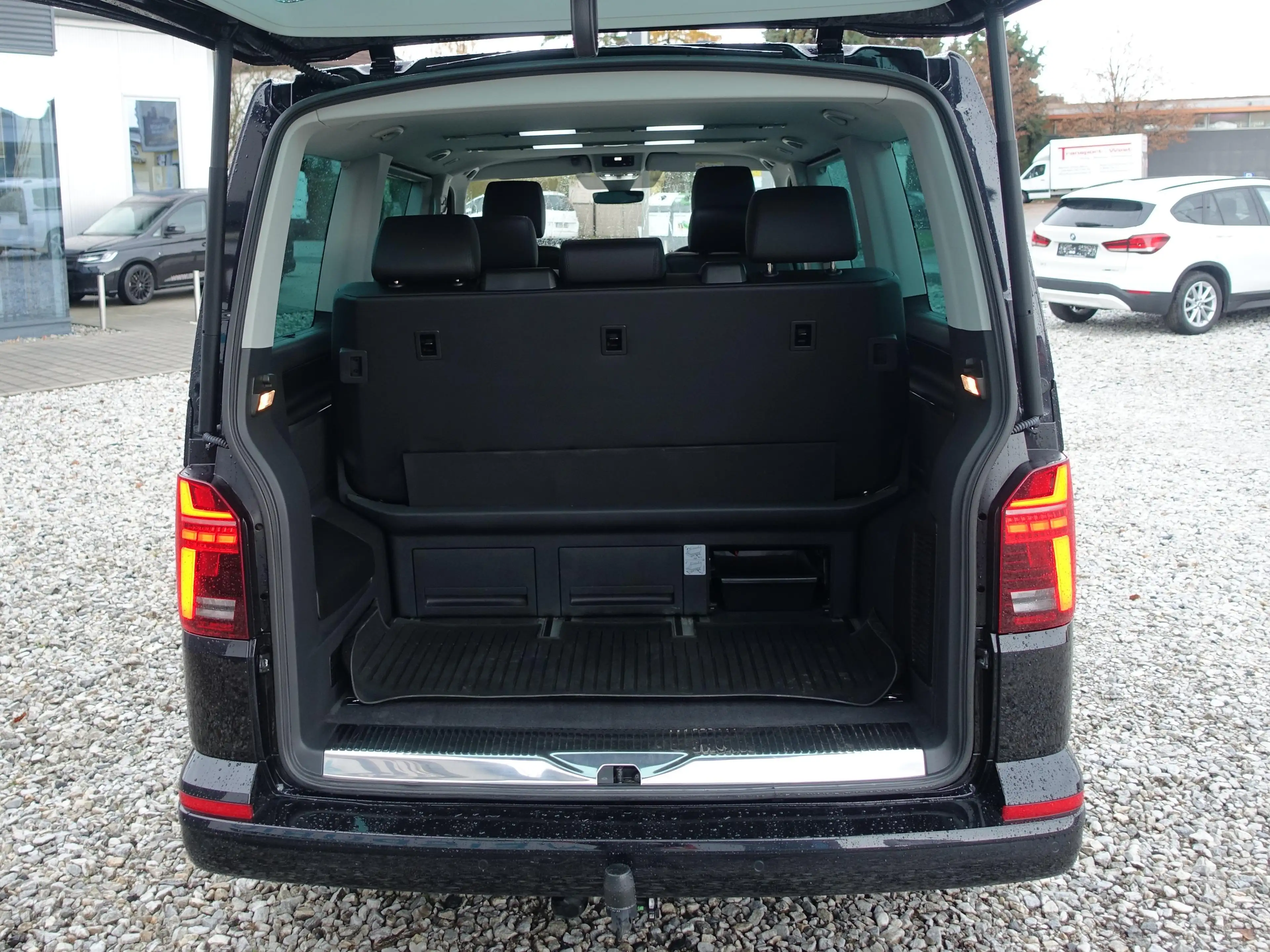 Volkswagen T6.1 Multivan Highline 4MOTION-ACC-DCC-Standhei.,Garantie 2028! — photo 9
