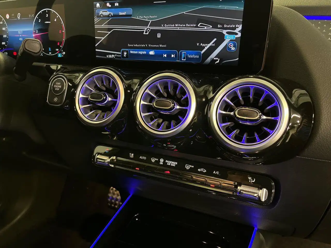 Mercedes-Benz GLA 2026 — фото 14
