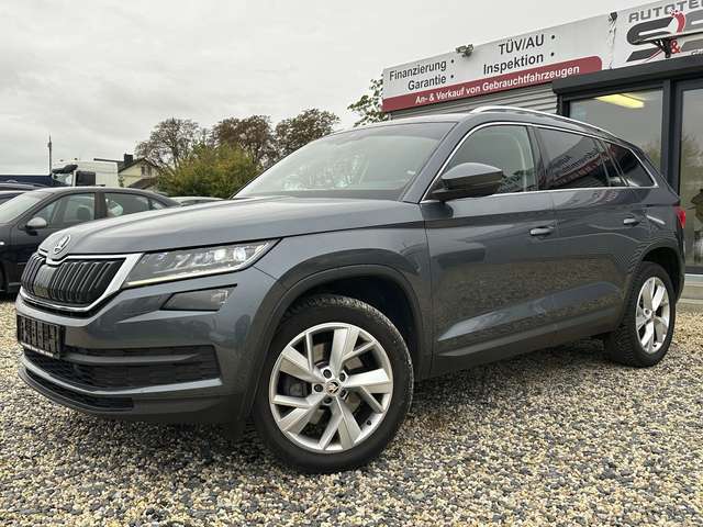 Imagine Skoda Kodiaq Style 4x4/AUTOM./AHK./NAVI./KLIMAA./TEMPO