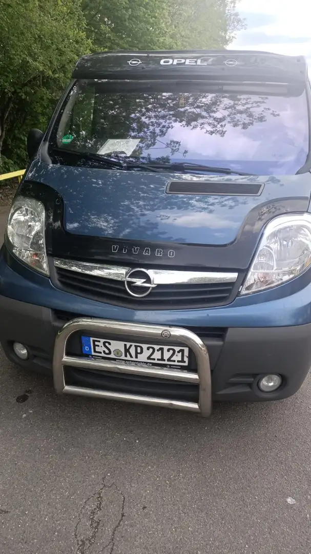 Opel Vivaro 2.5 CDTI Azul - 1