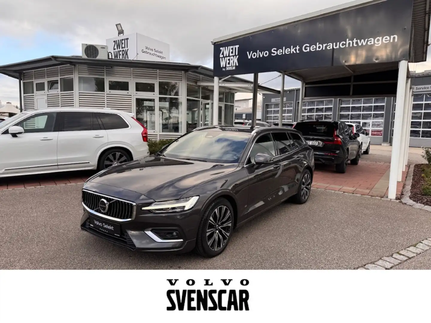 Volvo V60 Ultimate Bright B4 Diesel EU6d HUD AHK Leder Digit Grau - 1