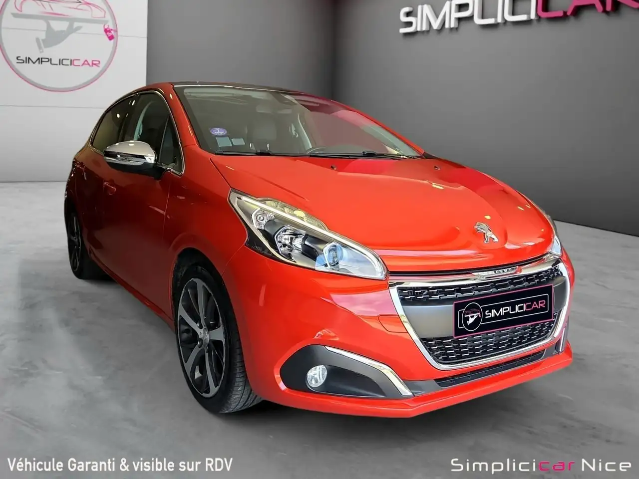Peugeot 208 FÃ©line