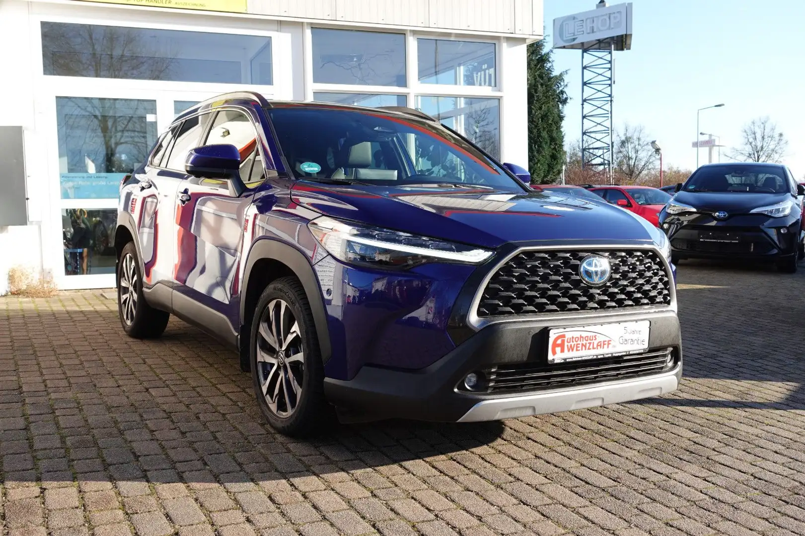 Toyota Corolla Cross 2.0l Hybrid Lounge 5 J Garantie Blau - 2