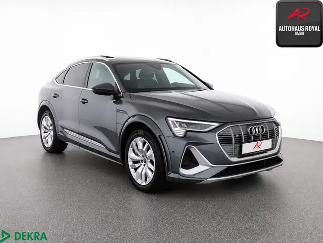 Audi E-Tron view 7