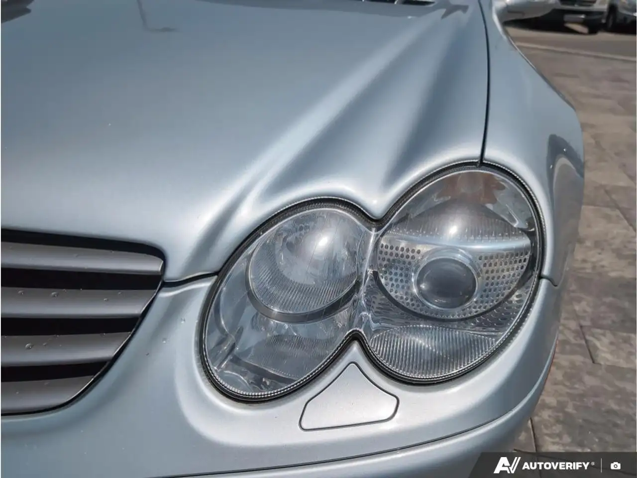 Mercedes-Benz SL снимка Mercedes-Benz SL