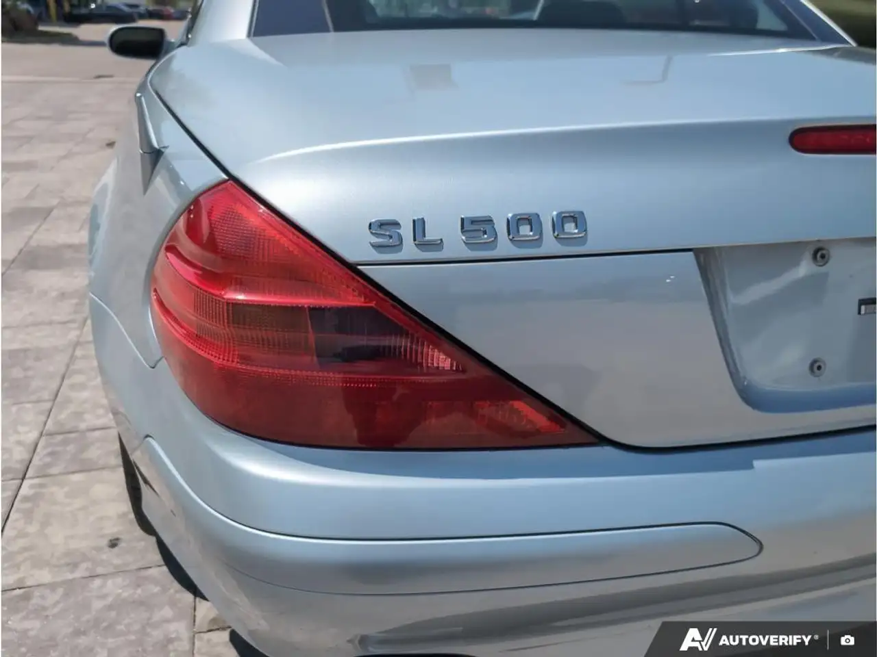 Mercedes-Benz SL снимка Mercedes-Benz SL