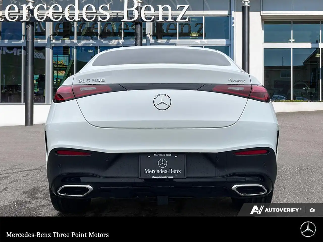 Mercedes-Benz GLC снимка Mercedes-Benz GLC