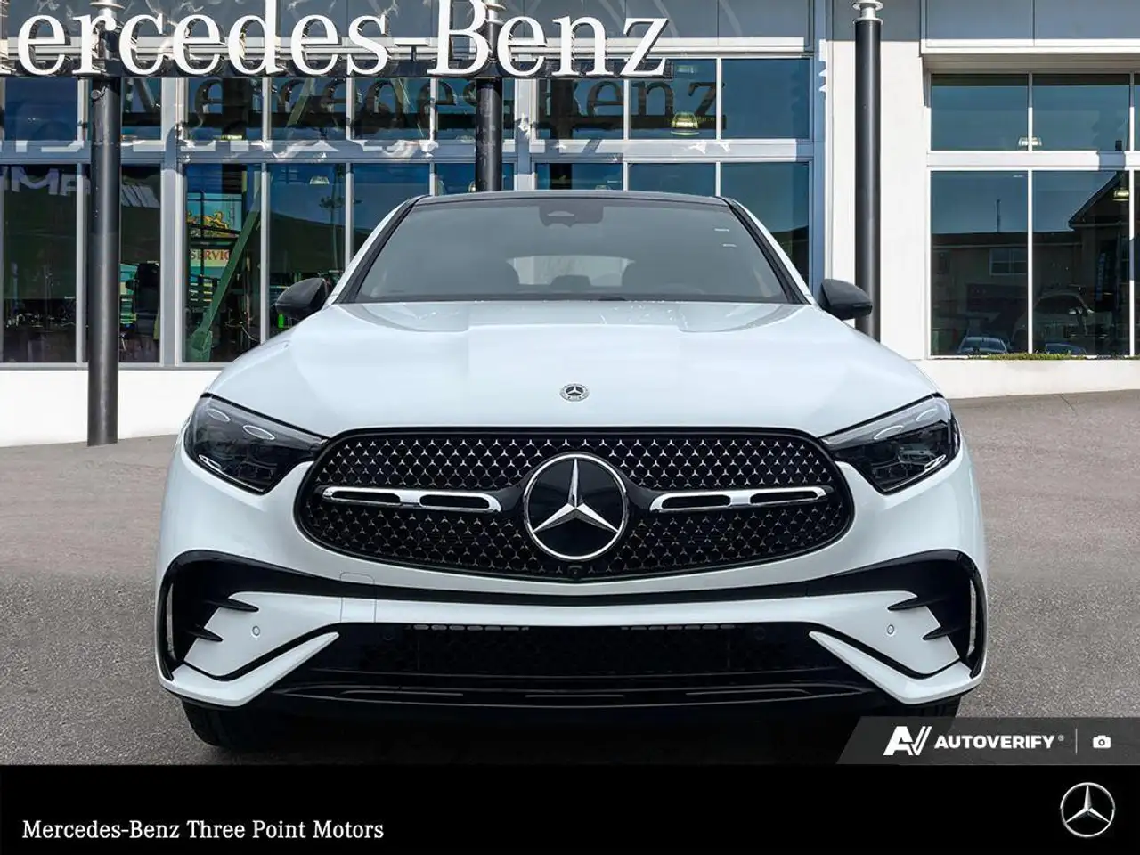 Mercedes-Benz GLC снимка Mercedes-Benz GLC